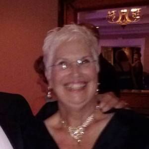 Meet your Posher, Carolyn